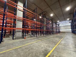 Jalan Buroh (D22), Warehouse #578702021